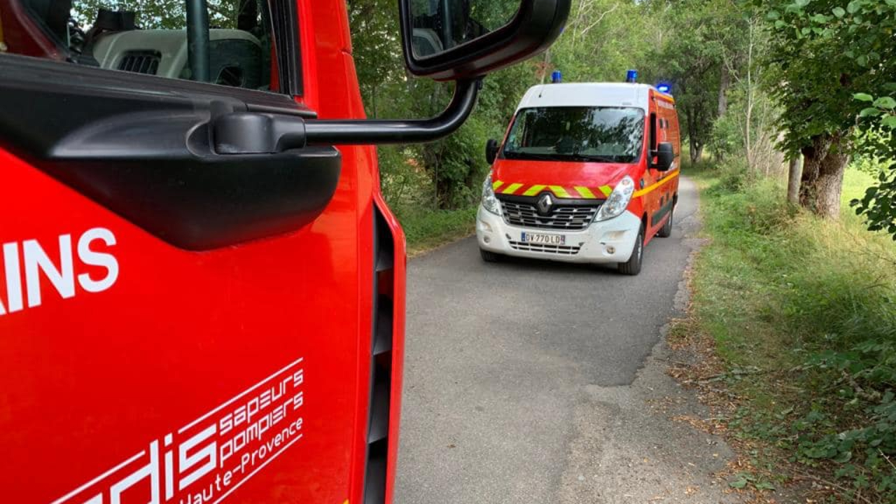 Haute Provence Un Feu Ravage Une Toiture Fontienne