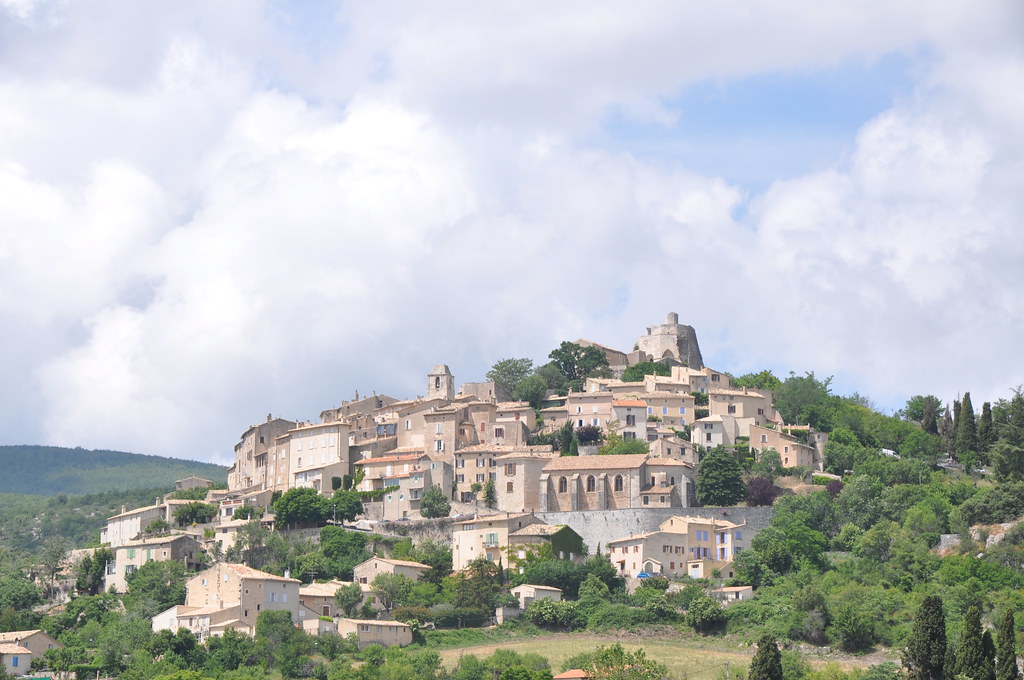 Les 5 plus beaux villages des Alpes-de-Haute-Provence - Simiane