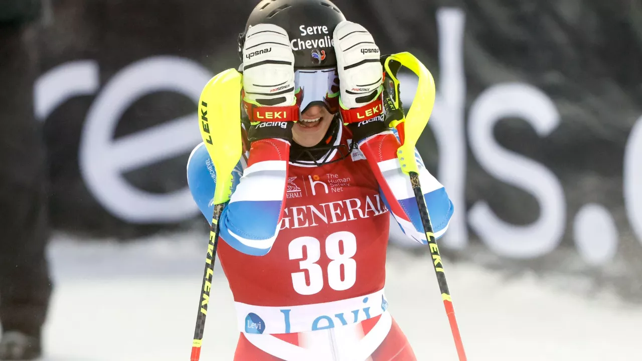 Hautes-Alpes : Chiara Pogneaux, la relève du ski français