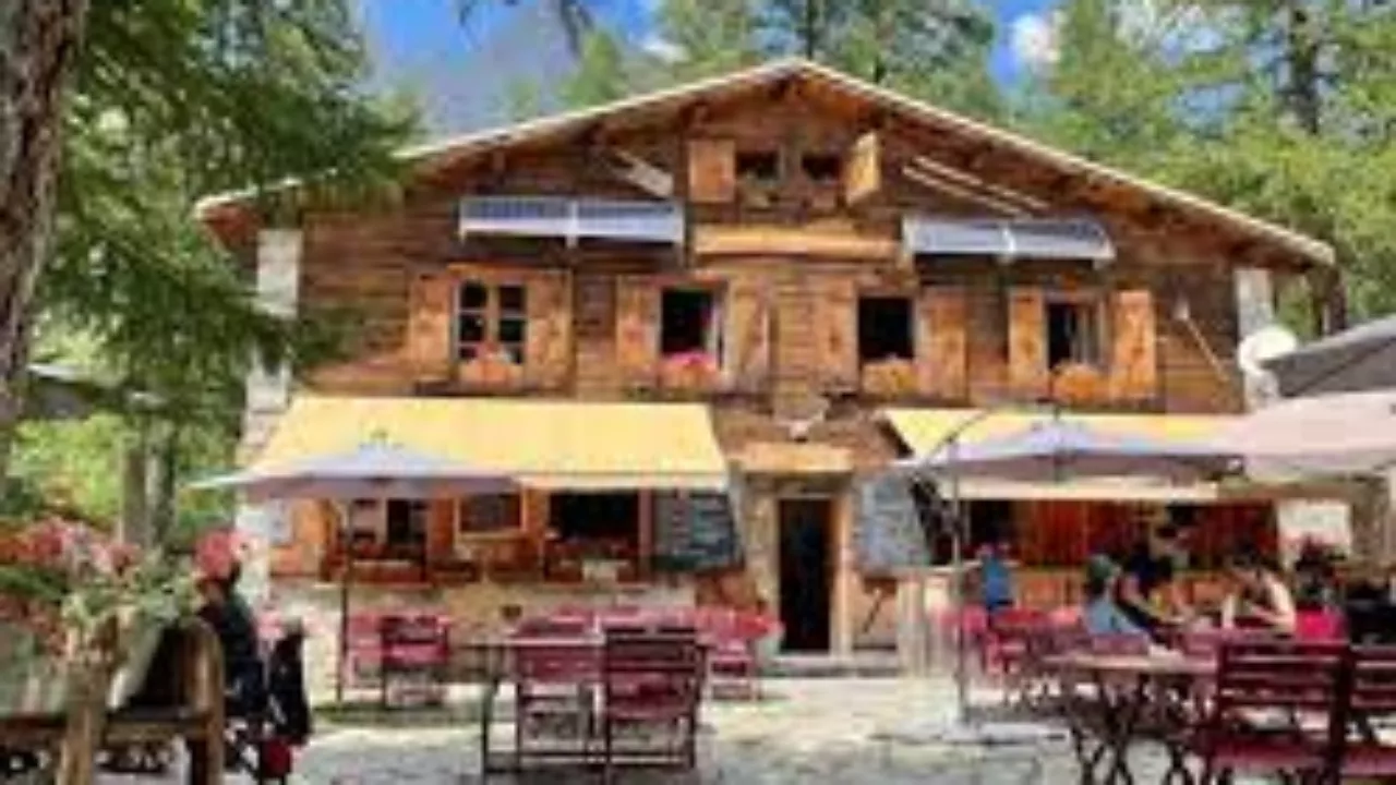 Hautes-Alpes : le propriétaire du Refuge de Madame Carle tire la sonnette d’alarme Hautes-Alpes : le propriétaire du Refuge de Madame Carle tire la sonnette d’alarme