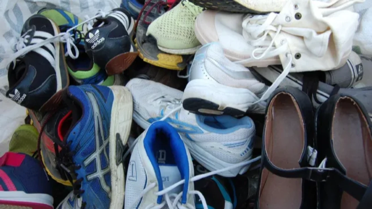 Hautes-Alpes : une collecte de chaussures d’hiver pour la Croix Rouge