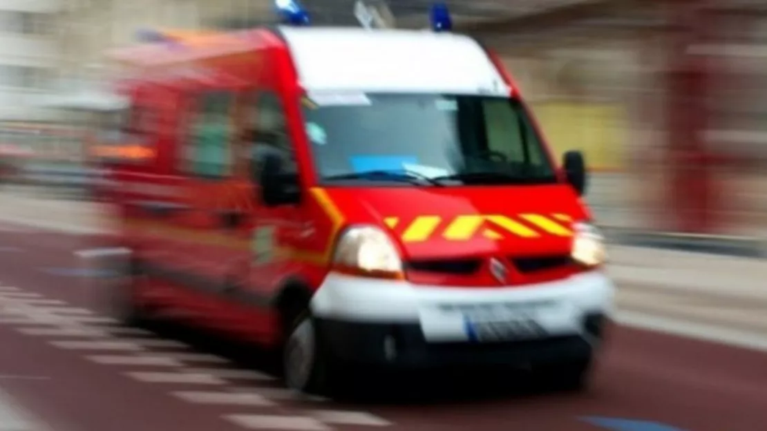 Accident entre un vélo et une voiture : un enfant de 5 ans blessé
