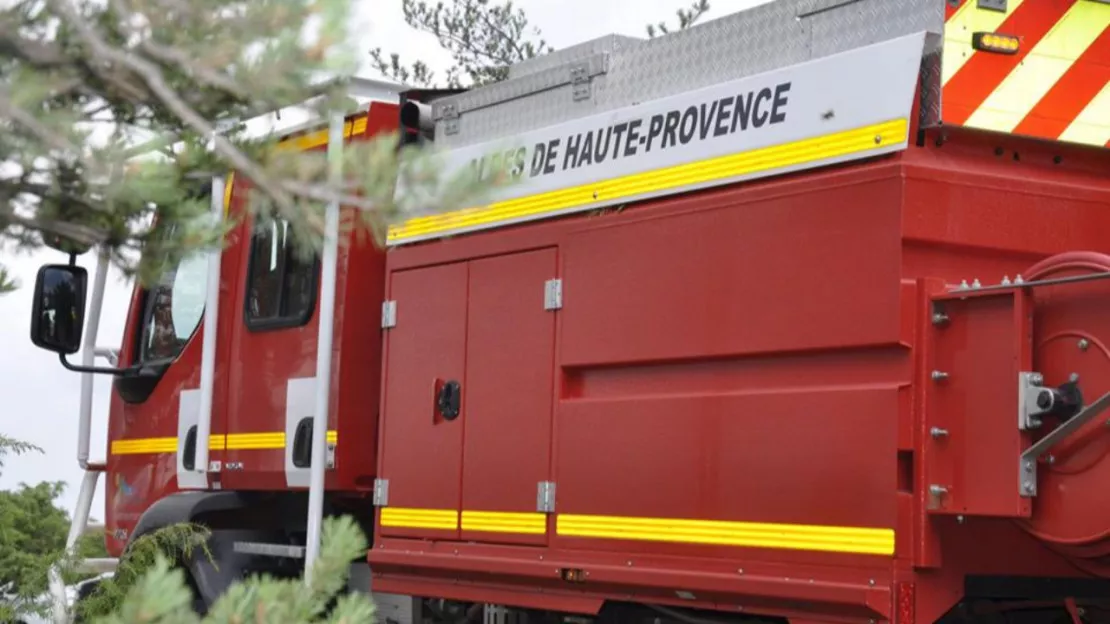 Alpes de Haute-Provence : 30 pompiers mobilisés à Limans sur un feu de forêt