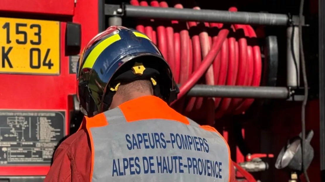 Alpes de Haute-Provence : une 15aine de pompiers engagés pour un feu d'appartement à Manosque