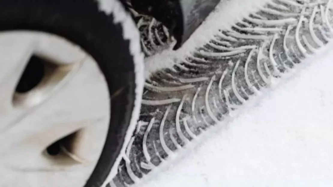 Alpes du Sud : absence de pneus neige, pas de sanctions au 1er janvier