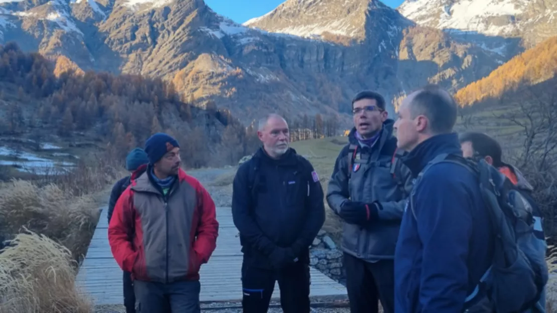 Haute-Alpes : une visite au Parc national des Écrins pour mieux en comprendre les enjeux