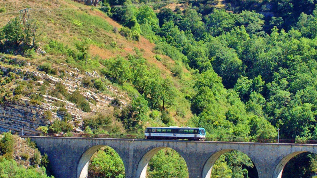 Haute-Provence : 100 millions d’euros d’investissements d’ici 2026 sur les Chemins de fer de Provence