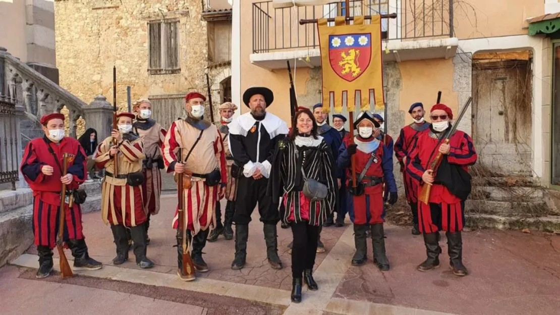 Haute-Provence : la fête du Pétardier rassemble depuis plus de 400 ans à Castellane