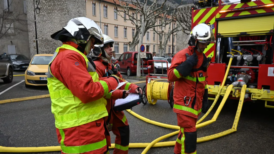 Haute-Provence : les pompiers en exercice incendie de grande ampleur à Sisteron