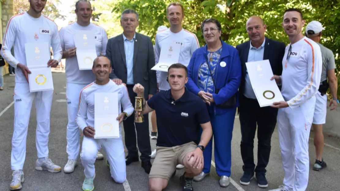 Haute-Provence : première étape de la flamme olympique dans le département