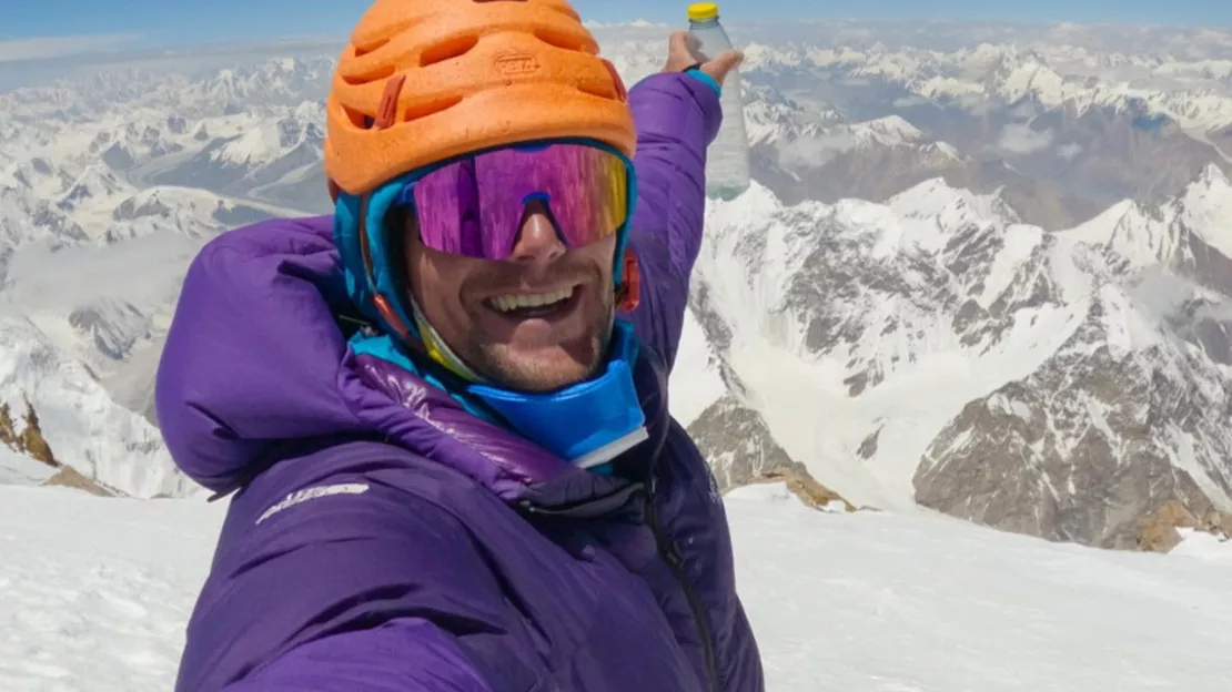 Hautes-Alpes : Benjamin Védrines gravit le deuxième sommet le plus haut du monde en moins de 11 heures sans oxygène