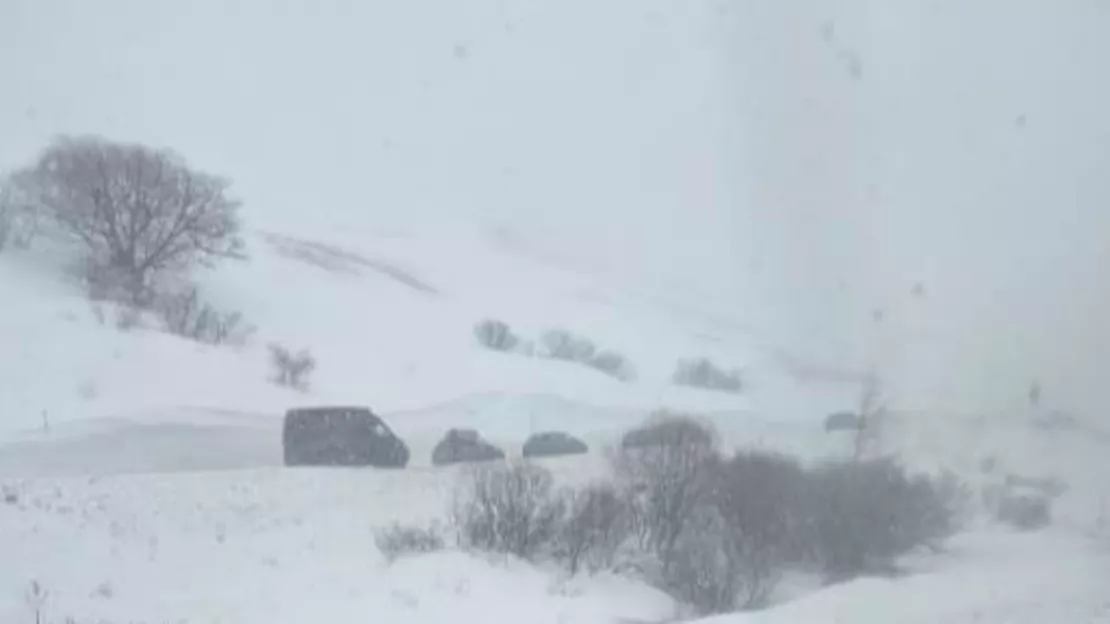 Hautes-Alpes : Circulation totalement bloquée dans le Lautaret