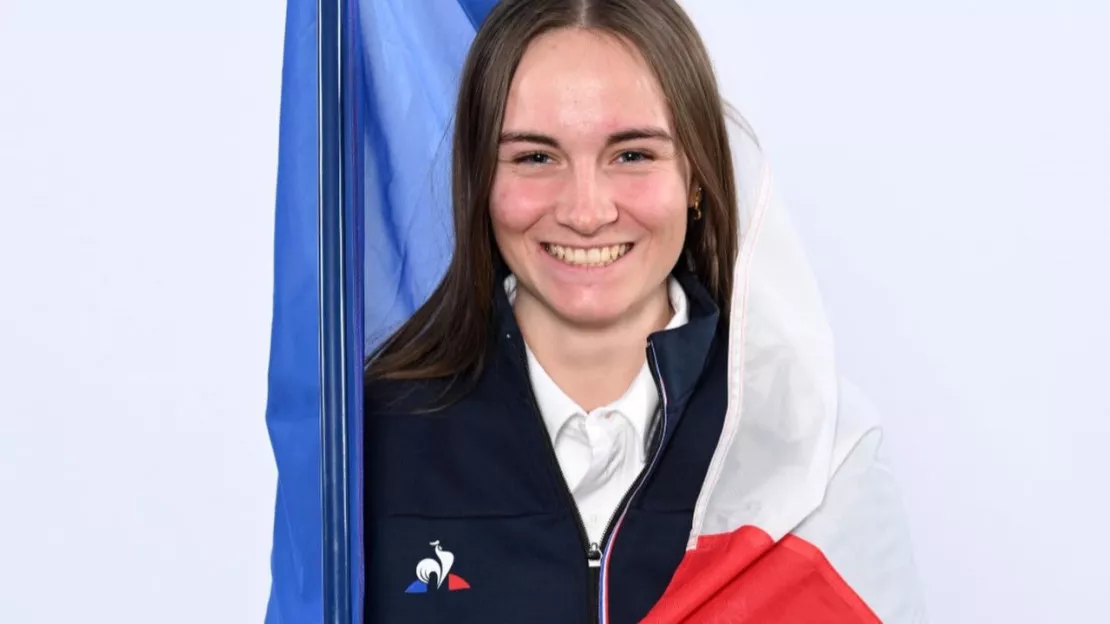 Hautes-Alpes : Emy Charbonnier, porte-drapeau au Festival Olympique de la Jeunesse Européenne d’Hiver