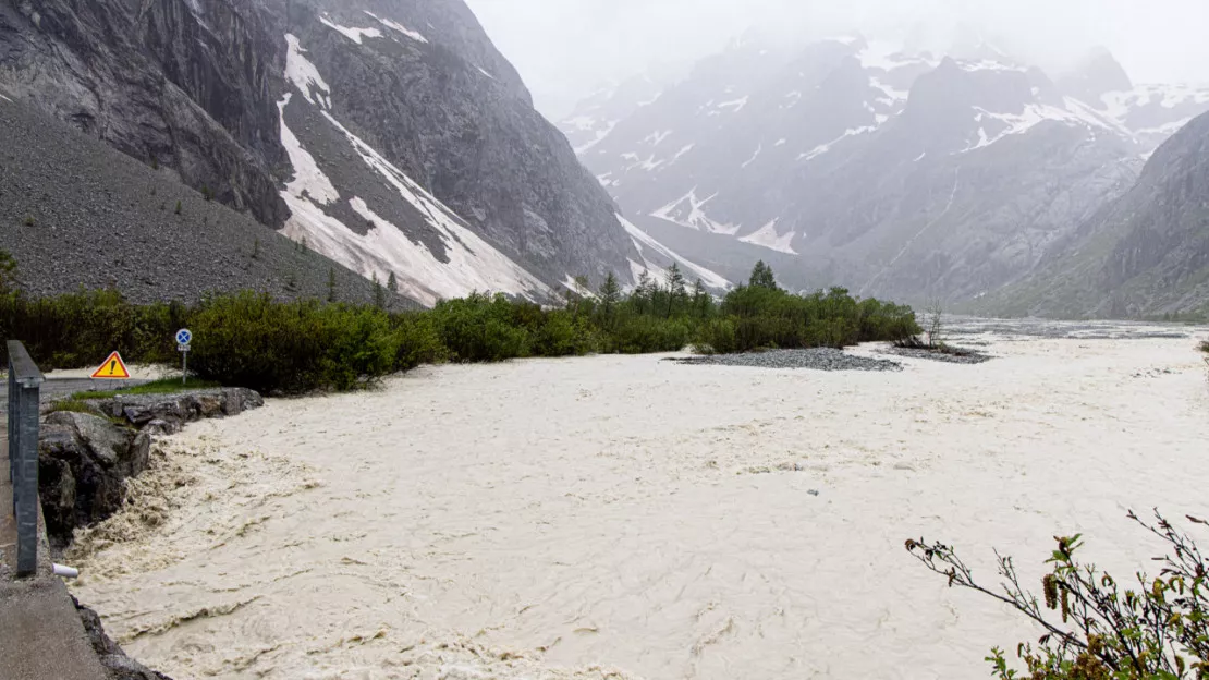 Hautes-Alpes : fortes pluies, les randonneurs appelés à ne pas se rendre sur certains sites tout le week-end