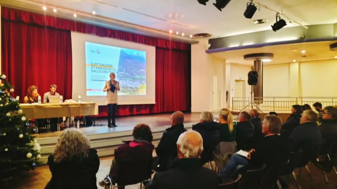Hautes-Alpes : l'îlot théâtre à Embrun poursuit sa mutation