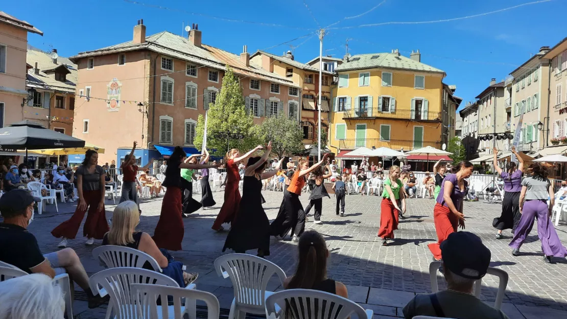 Hautes-Alpes : la danse dans tous ses états à Embrun
