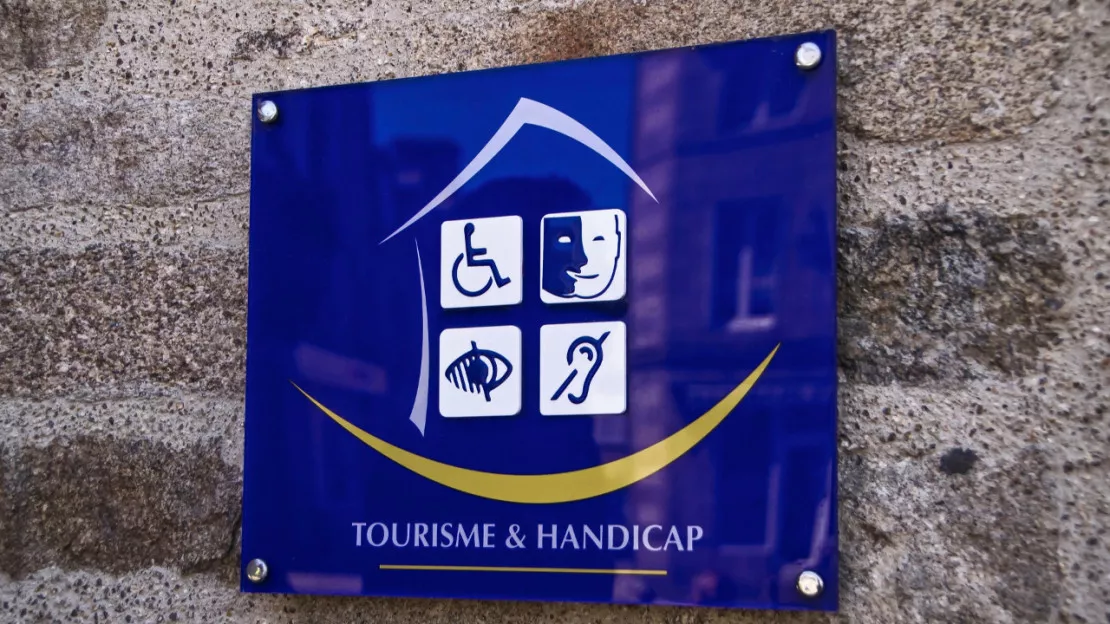 Hautes-Alpes : la Marque d’État Tourisme et Handicap pour les bureaux de l’Office Gap Tallard Vallées