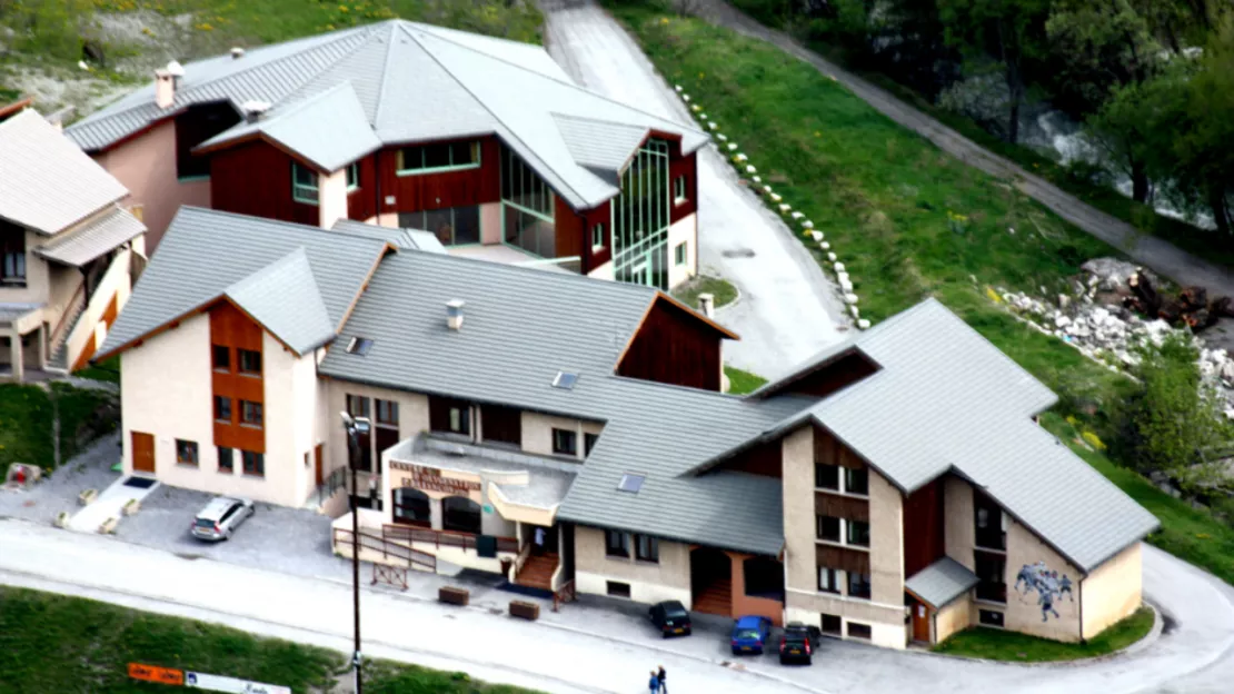 Hautes-Alpes : le centre d'oxygénation de Briançon évacué en pleine nuit
