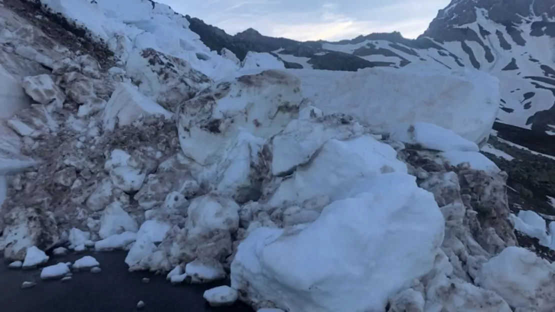 Hautes-Alpes : le col du Galibier restera fermé tout le week-end