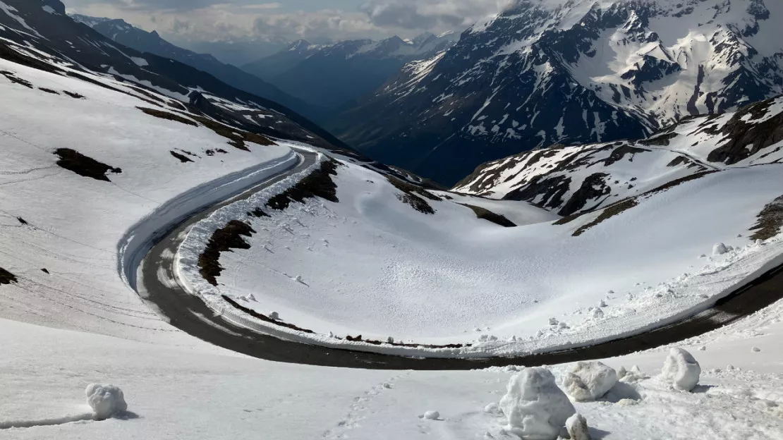 Hautes-Alpes : le Galibier, un col pas comme les autres à déneiger