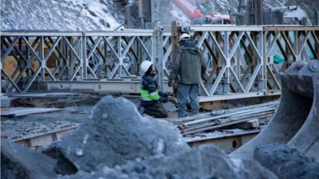 Hautes-Alpes : le pont militaire provisoire de Risoul va jouer les prolongations