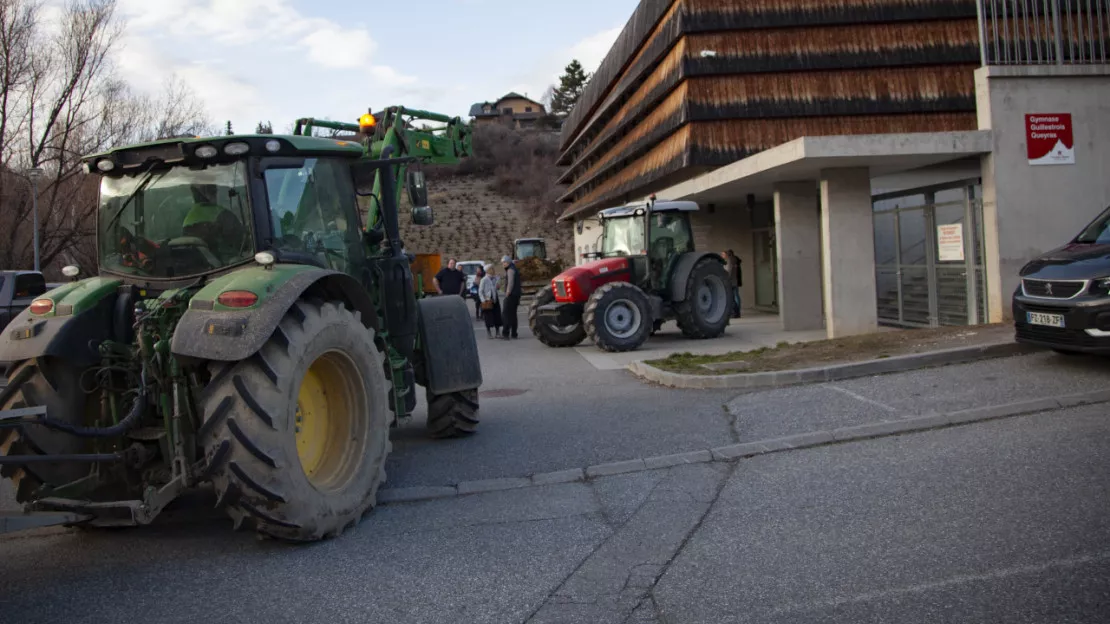 Hautes-Alpes : les agriculteurs se sont invités à une réunion de la communauté de communes à Guillestre