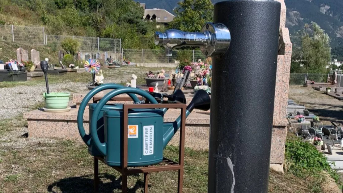 Hautes-Alpes : mise en place de consigneurs au cimetière d'Embrun