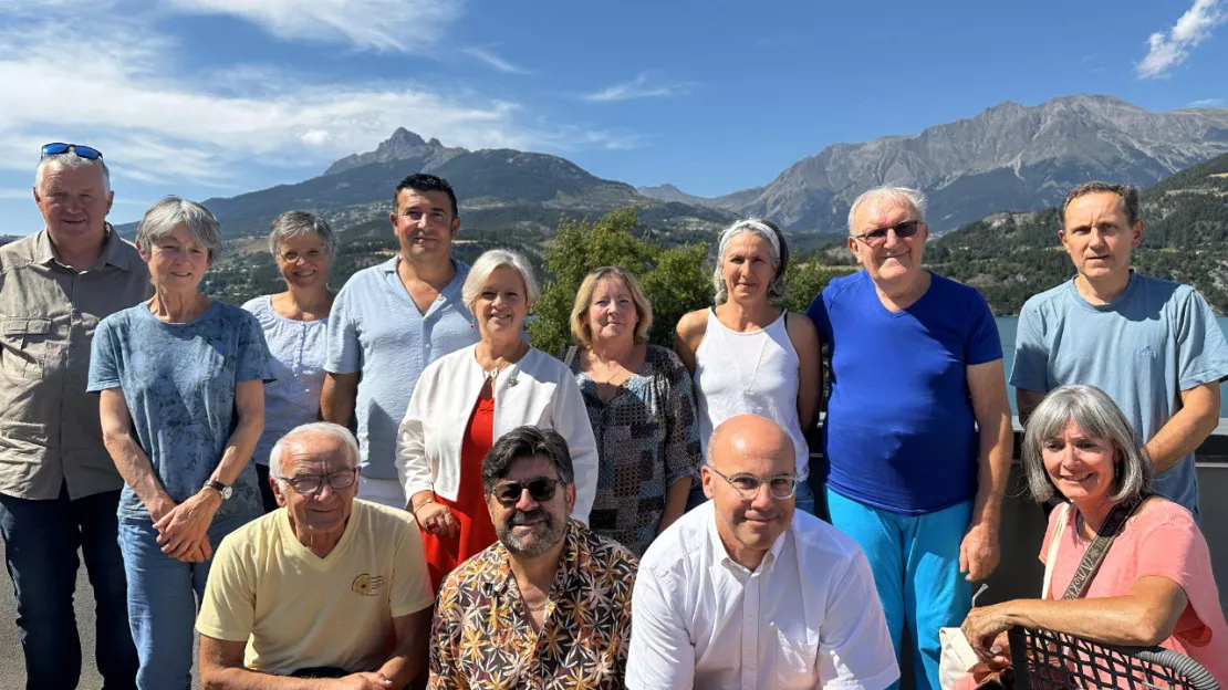 Hautes-Alpes : Valérie Rossi à la rencontre de la filière apicole