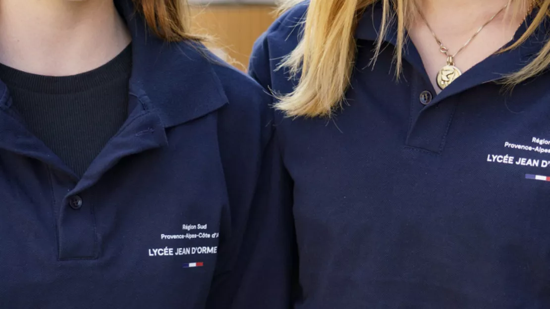 Il n'y aura pas de port de l'uniforme unique dans les lycées alpins