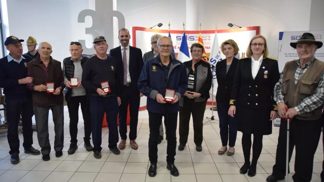 Les Pompiers de Digne-les-Bains ont célébré 30 ans de dévouement et de secours en montagne