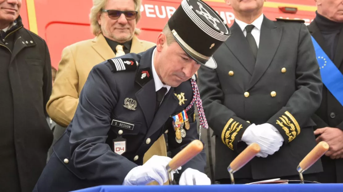 Pose de la première pierre de la future plateforme logistique du SDIS 04 et Sainte-Barbe départementale