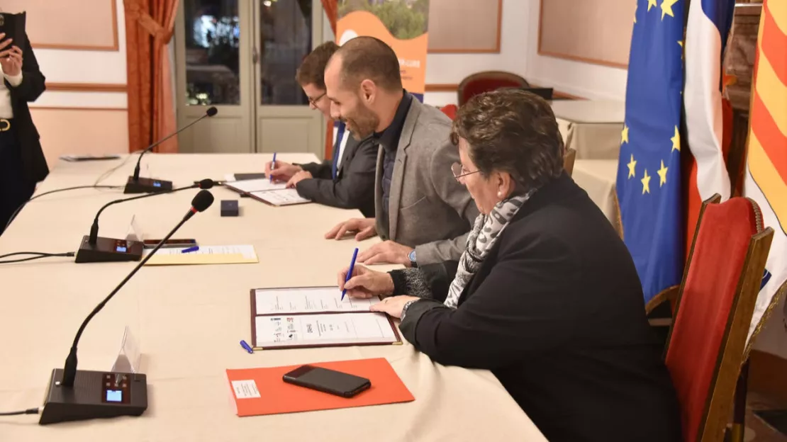 Signature officielle de l’OPAH pour la revitalisation de Forcalquier