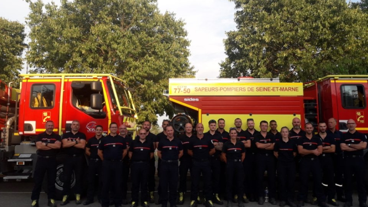 22 pompiers de Seine et Marne en renfort dans les Alpes de Haute-Provence 22 pompiers de Seine et Marne en renfort dans les Alpes de Haute-Provence