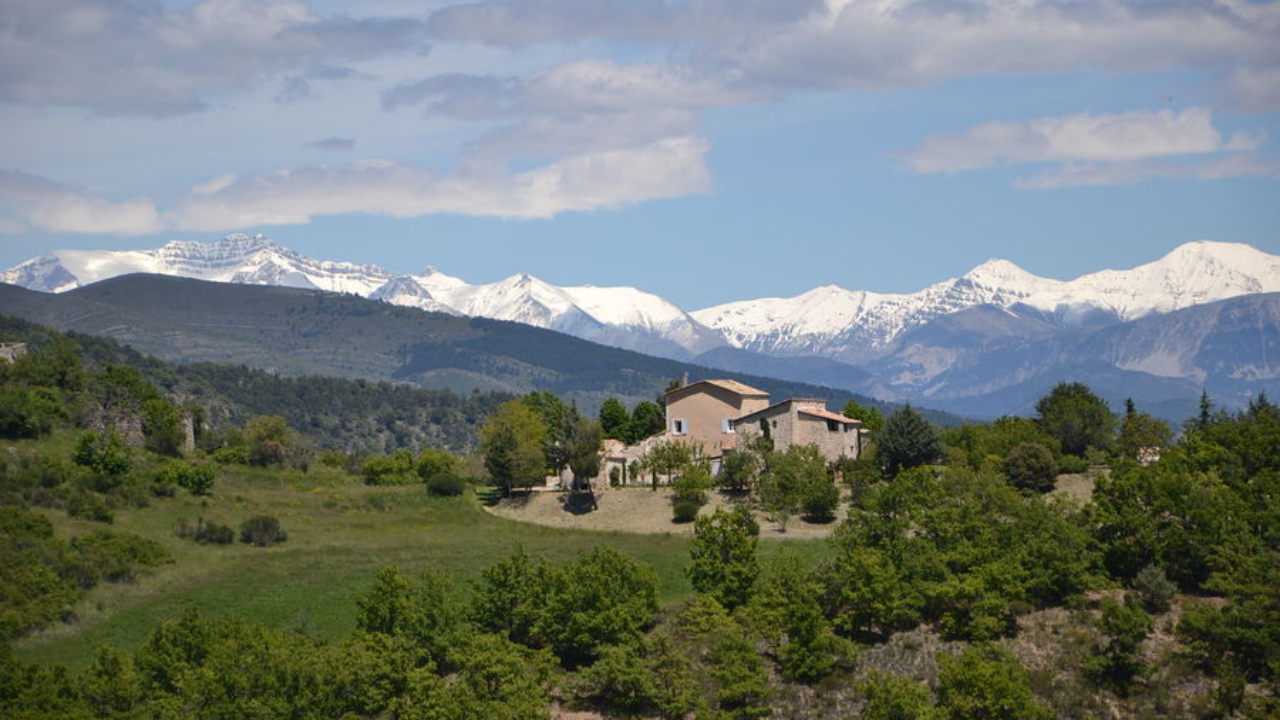 Alpes de Haute-Provence : l’association ‘’Solidarités Afrique Alpes du Sud’’ organise une randonnée contée