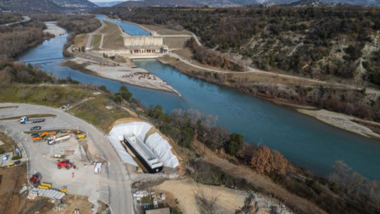 Alpes du Sud : A51, l’aire de services d’Aubignosc Ouest sera fermée dans la nuit de jeudi à vendredi Alpes du Sud : A51, l’aire de services d’Aubignosc Ouest sera fermée dans la nuit de jeudi à vendredi