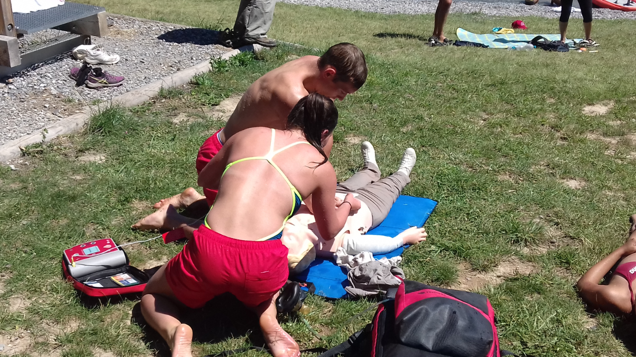 Alpes du Sud : pas assez de pompiers surveillants de baignade, quelles conséquences ? Alpes du Sud : pas assez de pompiers surveillants de baignade, quelles conséquences ?