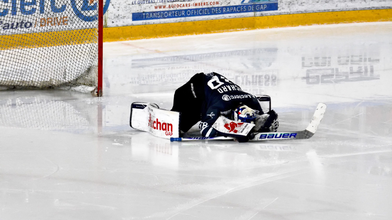 Battus par la lanterne rouge Cergy, les Rapaces de Gap s'enfoncent dans la crise Battus par la lanterne rouge Cergy, les Rapaces de Gap s'enfoncent dans la crise