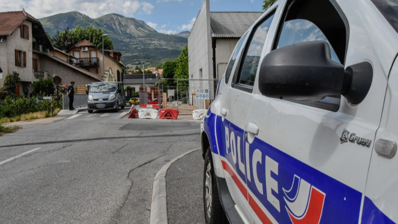 Cinq contraventions et une amende délictuelle adressées par les policiers à Gap Cinq contraventions et une amende délictuelle adressées par les policiers à Gap
