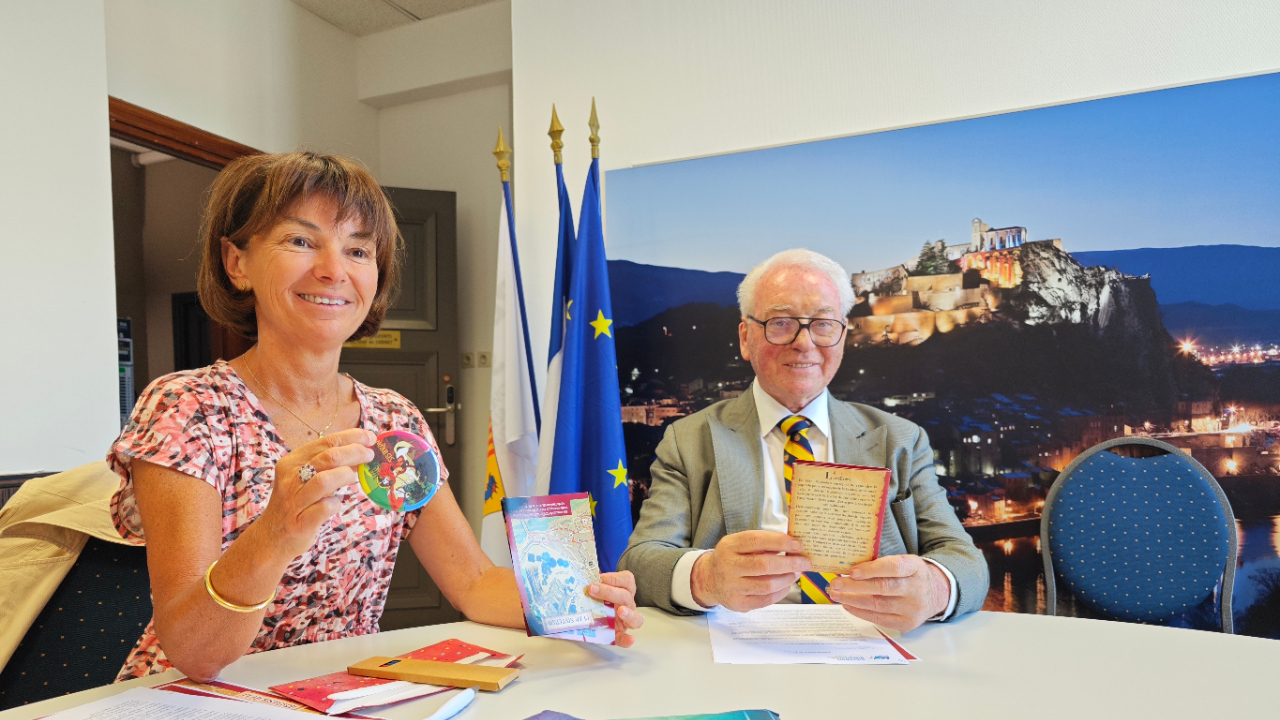 Découvrir Sisteron autrement avec une chasse aux trésors Découvrir Sisteron autrement avec une chasse aux trésors