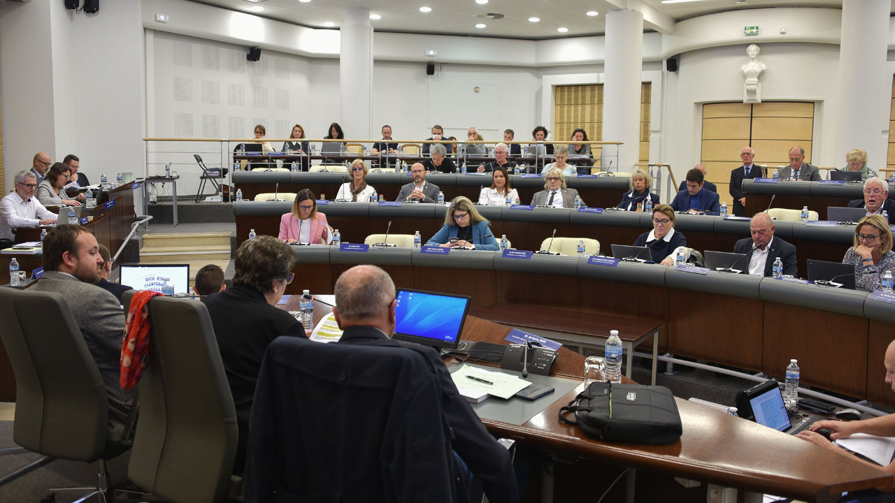 Des investissements en hausse de 10 % pour 2025 dans les Alpes de Haute-Provence Des investissements en hausse de 10 % pour 2025 dans les Alpes de Haute-Provence