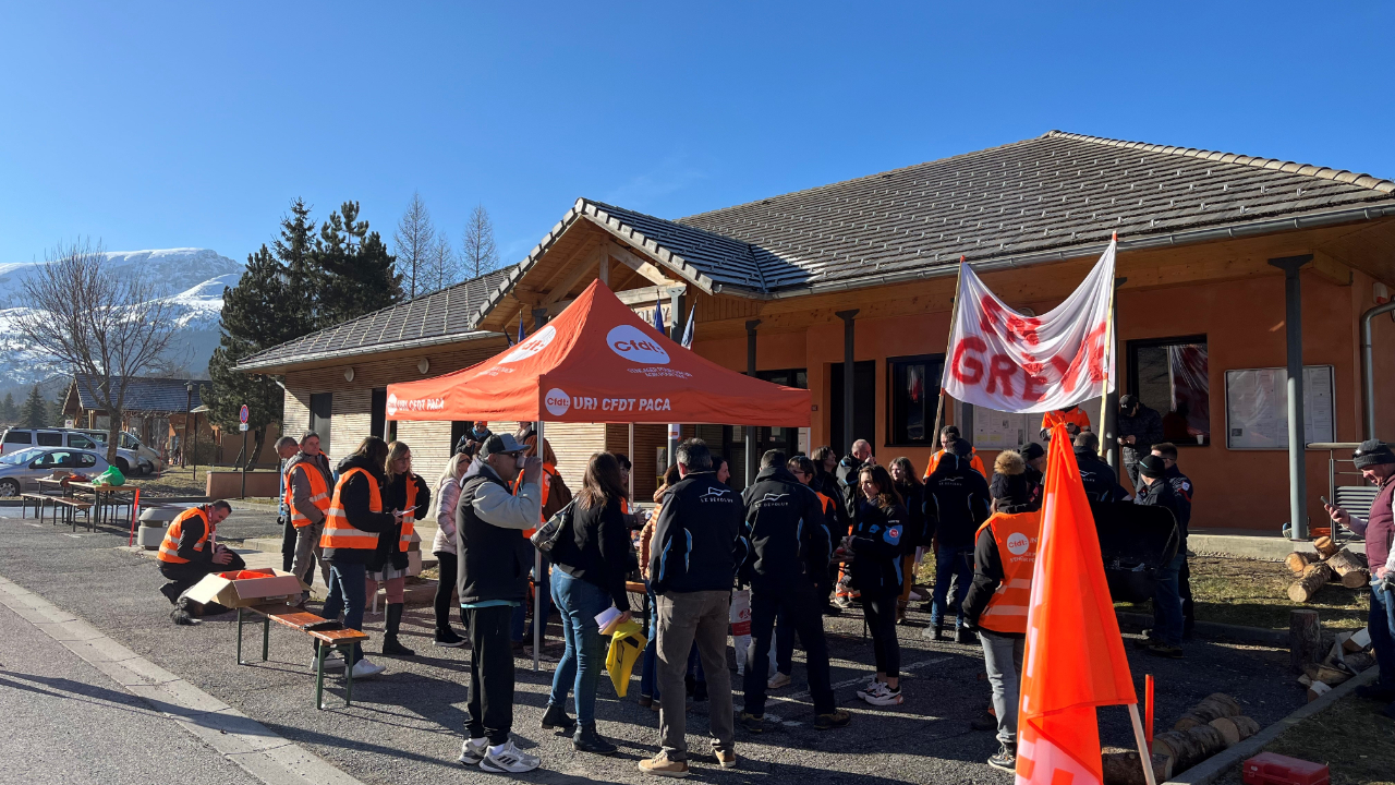 Dévoluy : les agents se sentent "méprisés", la mairie promet des avancées organisationnelles Dévoluy : les agents se sentent "méprisés", la mairie promet des avancées organisationnelles
