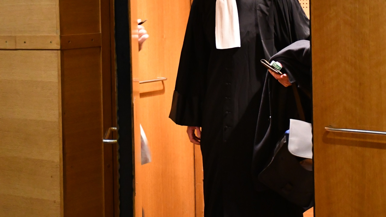 Fusillade sur la terrasse d'un café à Laragne-Montéglin : le tireur condamné à de la prison ferme pour cette vendetta Fusillade sur la terrasse d'un café à Laragne-Montéglin : le tireur condamné à de la prison ferme pour cette vendetta