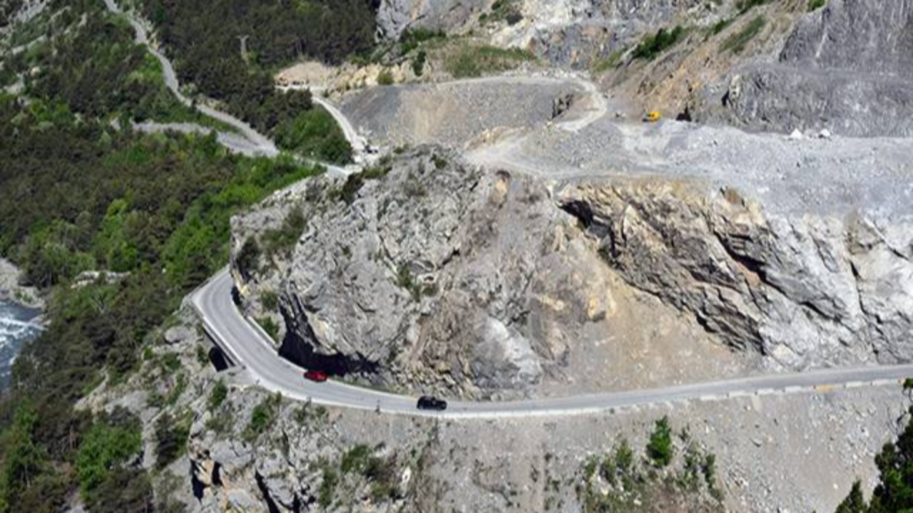 Haute-Provence : coupure totale de la circulation sur la RD 900