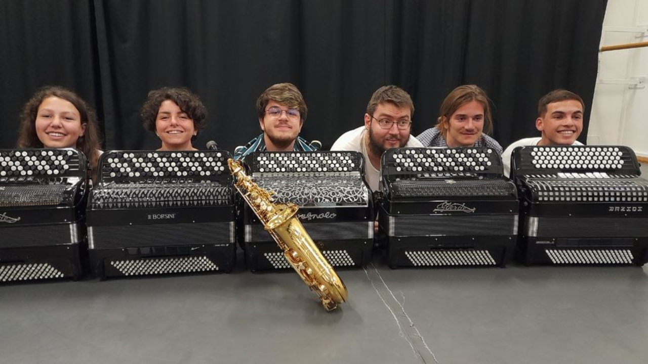 Haute-Provence : l’accordéon en tête de gondole à Digne les Bains