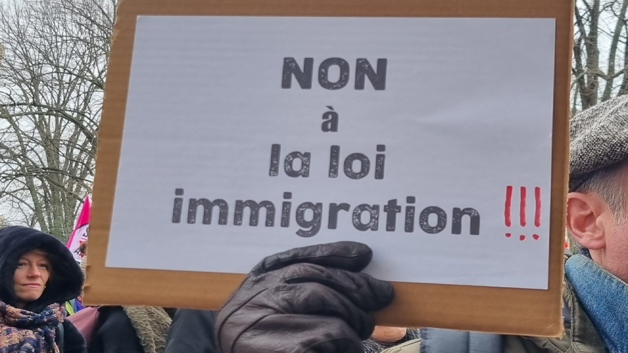 Haute-Provence : loi immigration, une « loi raciste de police des étrangers » pour les Jeunes Socialistes Haute-Provence : loi immigration, une « loi raciste de police des étrangers » pour les Jeunes Socialistes