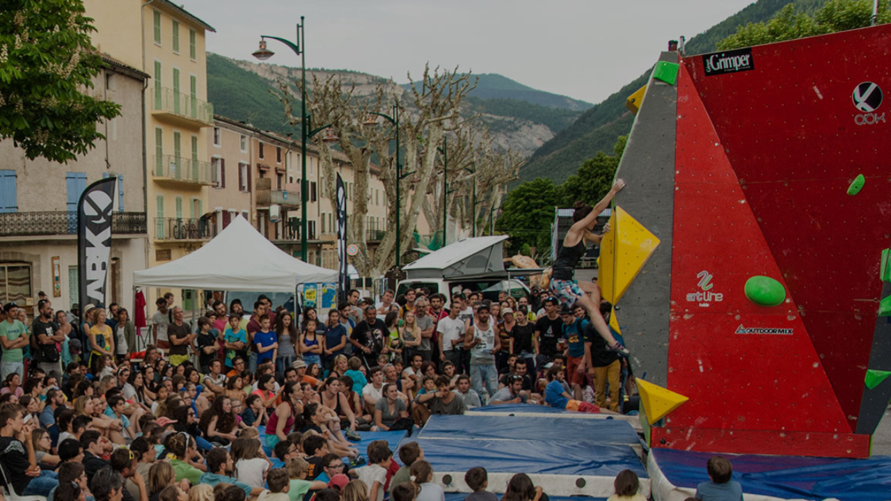 Haute-Provence : on grimpe à bloc à Annot ! Haute-Provence : on grimpe à bloc à Annot !