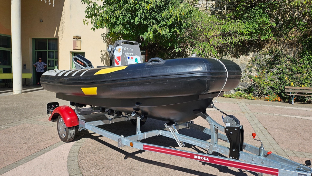 Haute-Provence : une embarcation plus écologique sur Esparron-de-Verdon Haute-Provence : une embarcation plus écologique sur Esparron-de-Verdon