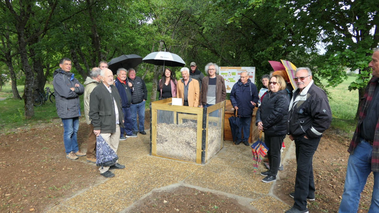 Haute-Provence : une plateforme de compostage partagé en service à Mézel Haute-Provence : une plateforme de compostage partagé en service à Mézel