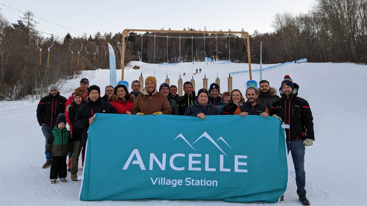 Hautes-Alpes : Ancelle inaugure un nouvel espace pour enfants Hautes-Alpes : Ancelle inaugure un nouvel espace pour enfants