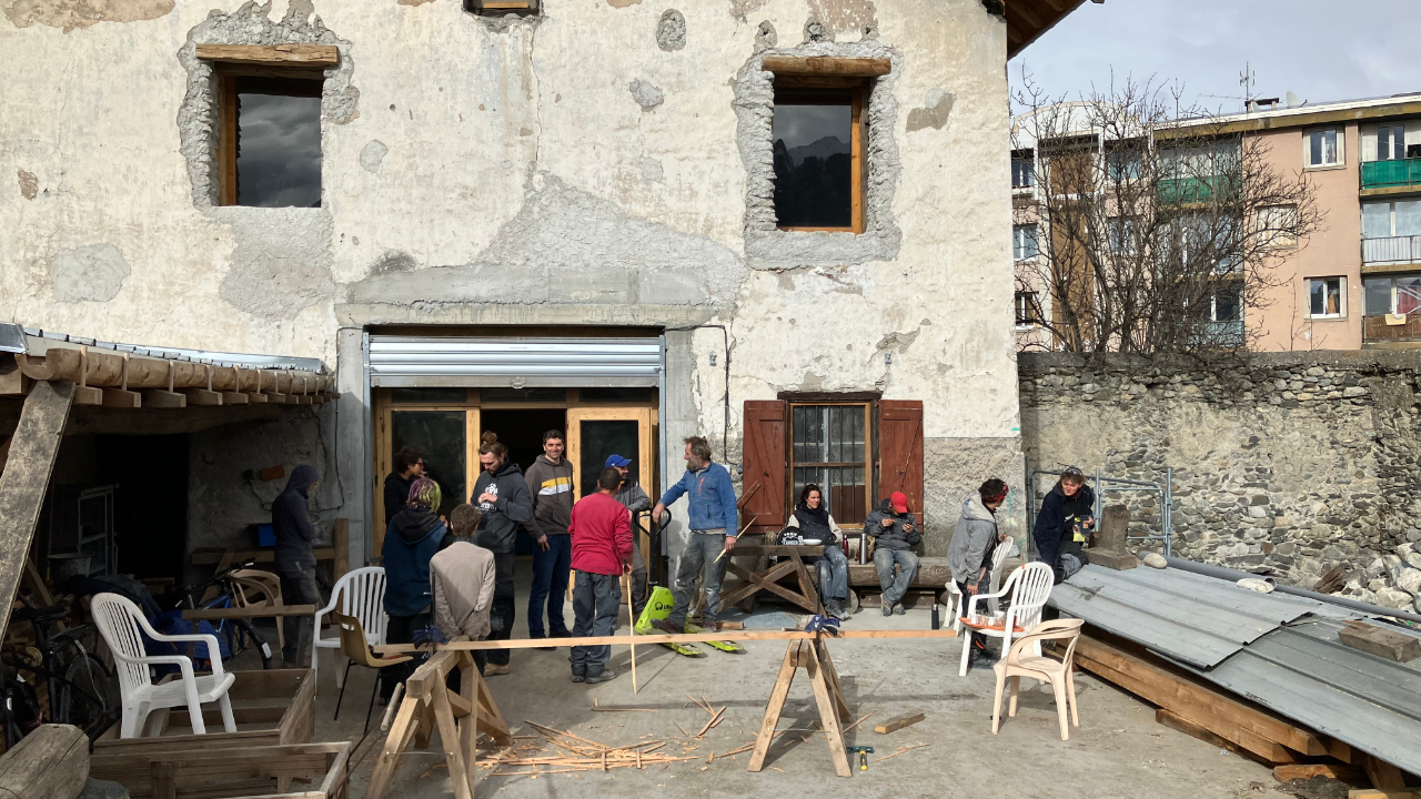 Hautes-Alpes : baisse des subventions pour les chantiers d’insertion, quelles conséquences ?